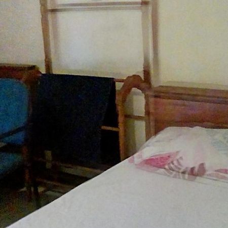 גמפולה Leaf Guest House מראה חיצוני תמונה