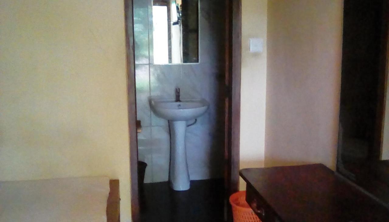 גמפולה Leaf Guest House מראה חיצוני תמונה